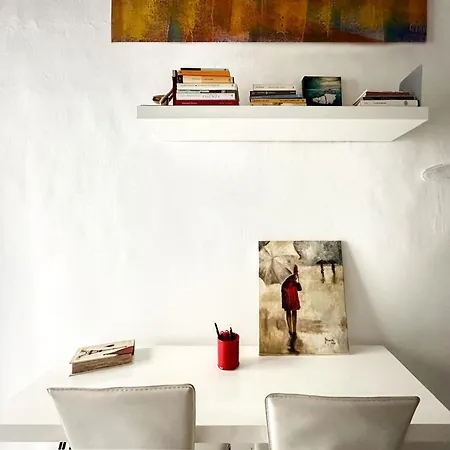 La Casa Di Memole بيت للعطل *